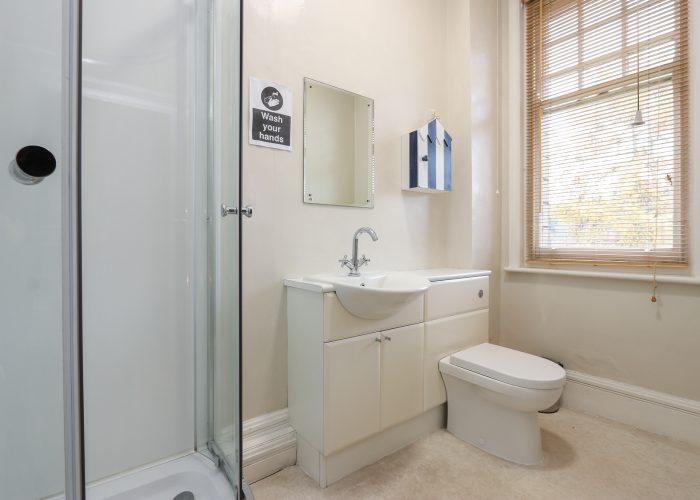 Bed 3 Ensuite